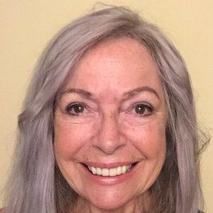 Meet your Posher, Valerie